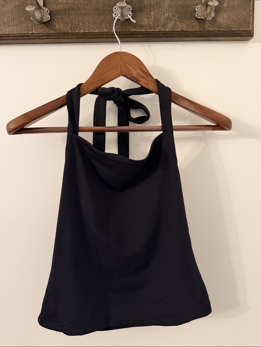 Artizia CONTOUR Black Halter Tie-Back Women Top - Size M